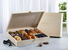 Purim Designer Signature Large Bakery Gift Box