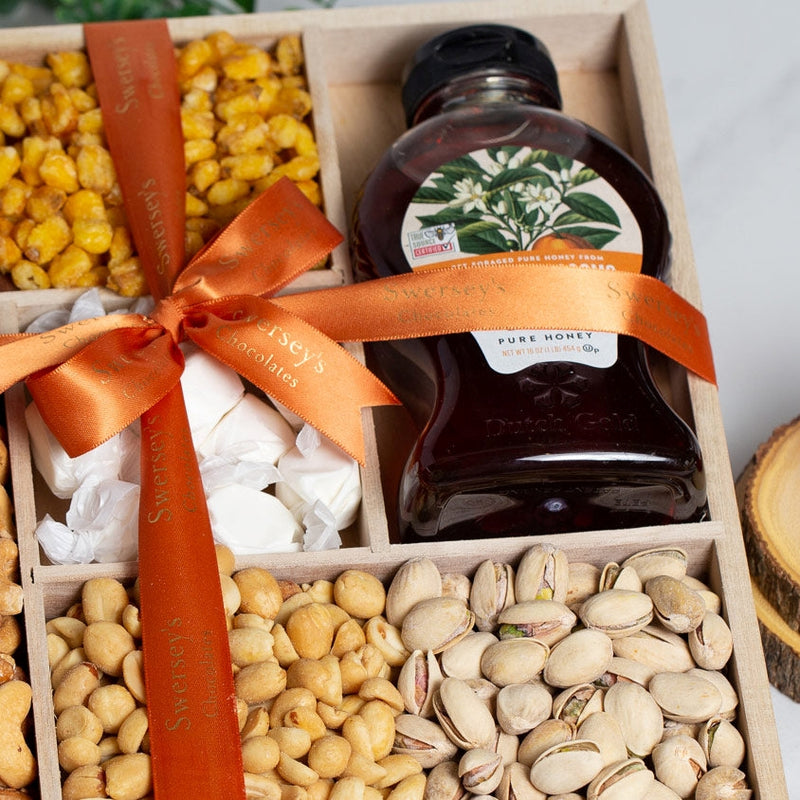 Rosh Hashanah Assorted Nuts & Honey Gift Box